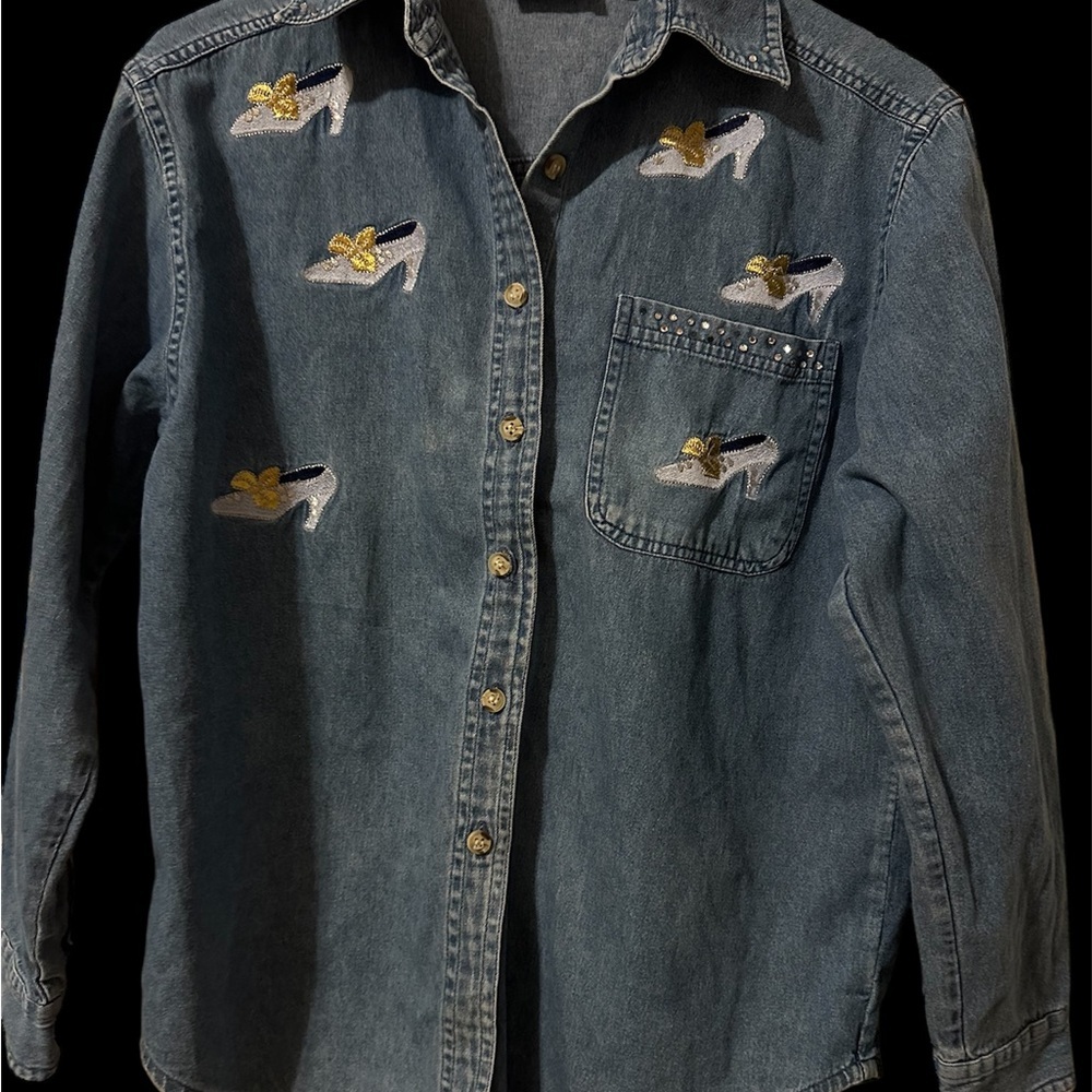 Keren Hart Denim embroidered Button up Long sleeve embroidered shoe design - Picture 6 of 11